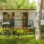 Апарт-отель Villaggio Cupra Купра-Мариттима