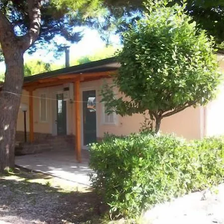 Villaggio Cupra Aparthotel 4*