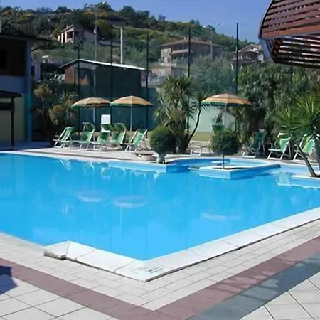 Villaggio Cupra Aparthotel