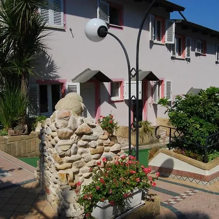 Villaggio Cupra Aparthotel 4*