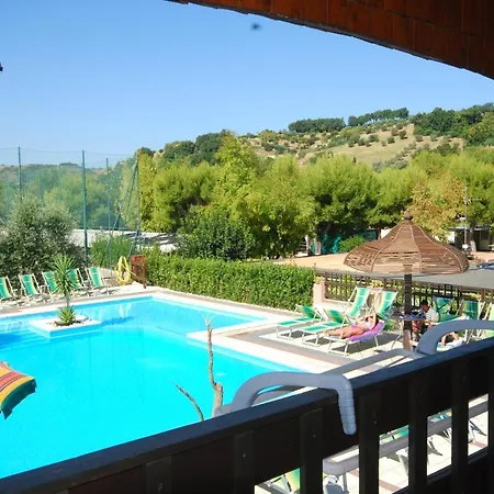 Ξενοδοχείο με διαμερίσματα Villaggio Cupra Cupra Marittima